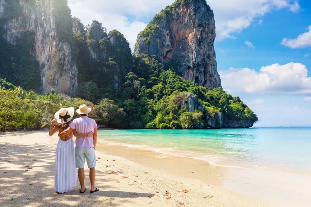 Ekstra Turlar Dahil Elegant Phuket & Bangkok & Pattaya Turu Emirates Havayolları ile 6 Gece (HKT-BKK)