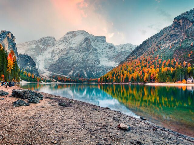 Kıbrıs Hareketli Uçaklı Orta Avrupa Masaı Turu AJer Havayolları ile 7 Gece 8 Gün