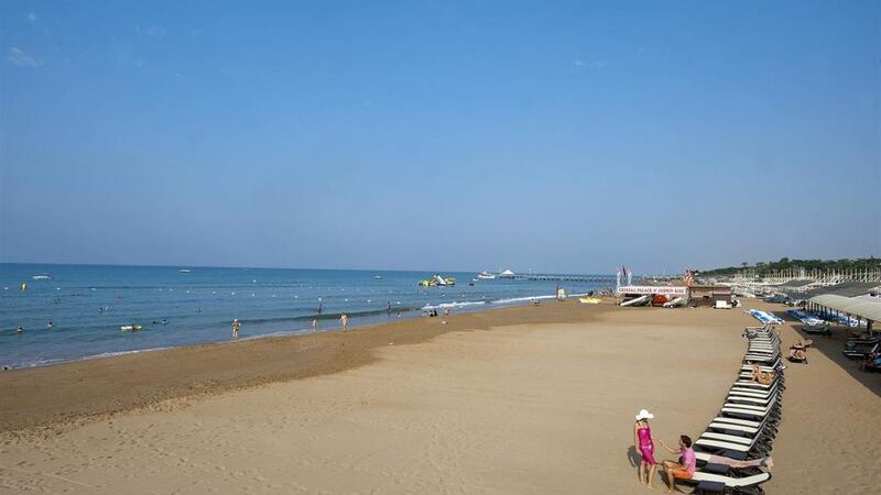 Crystal Palace Luxury Resort & Spa