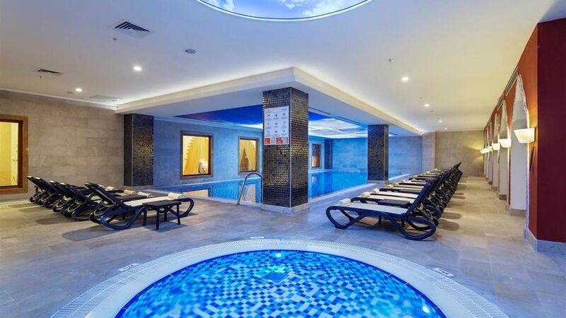 Crystal Palace Luxury Resort & Spa