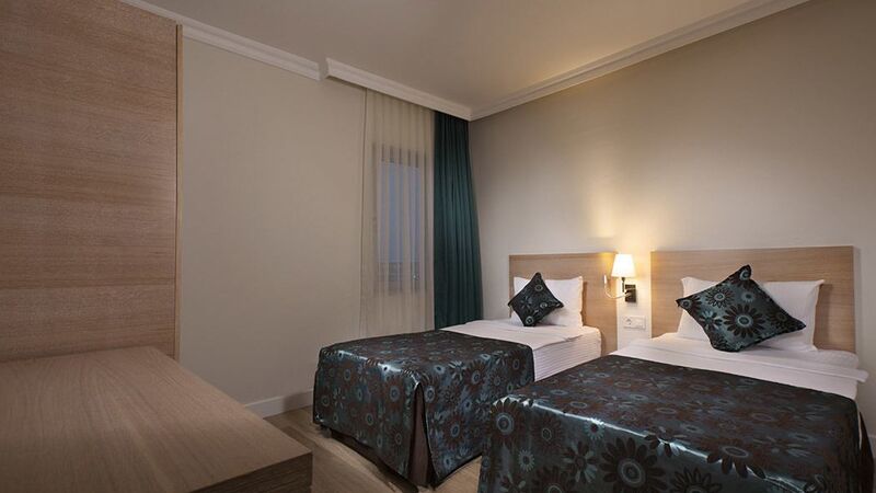 Diamond Beach Hotel & SPA