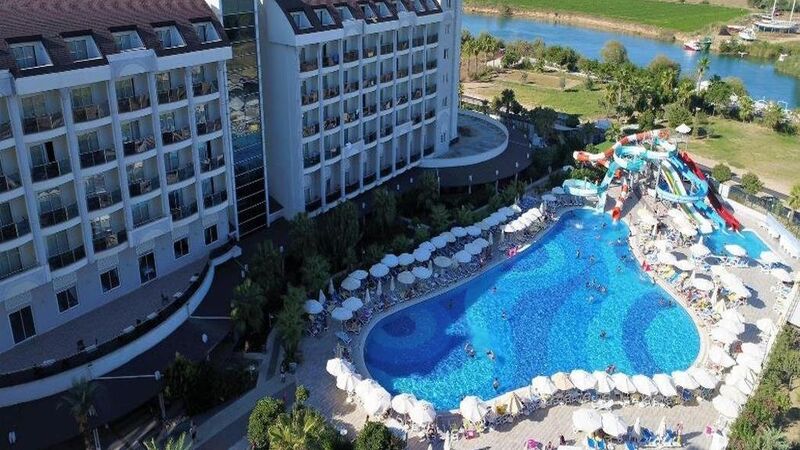 LRS Lake & River Side Hotel