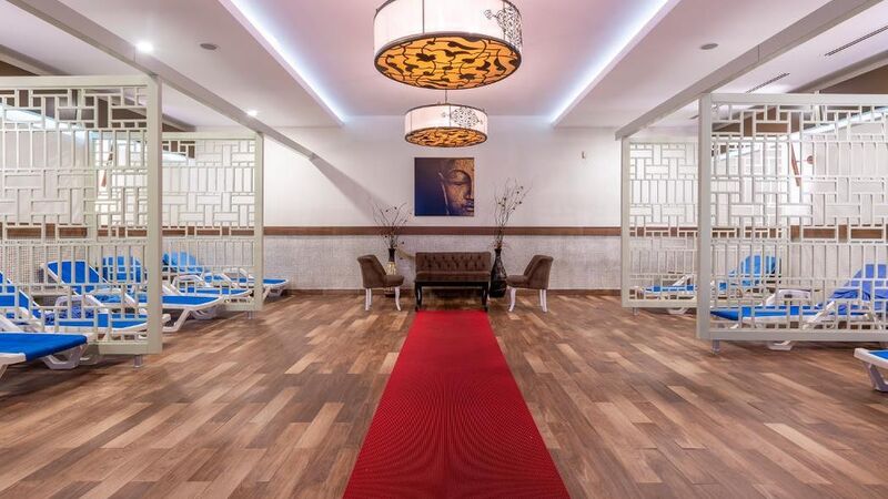 LRS Lake & River Side Hotel