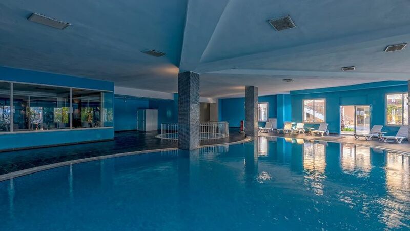 LRS Lake & River Side Hotel