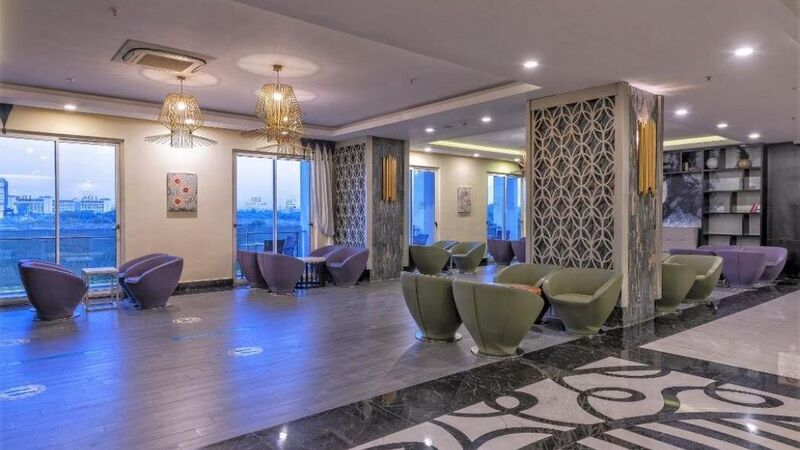 LRS Port River Hotel