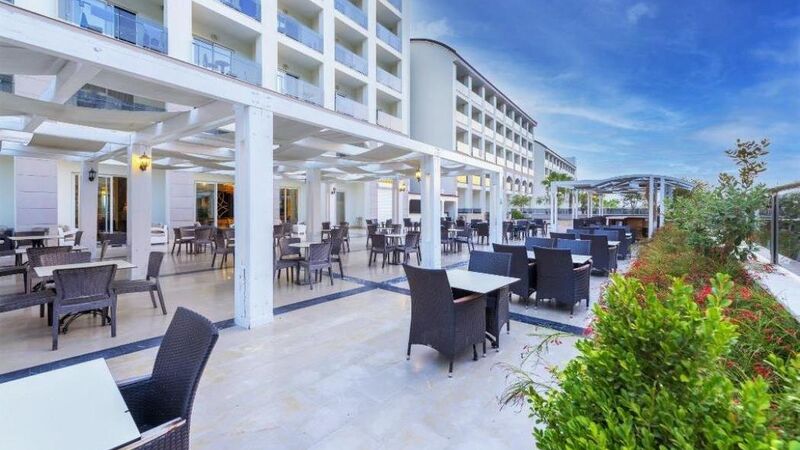 LRS Port River Hotel