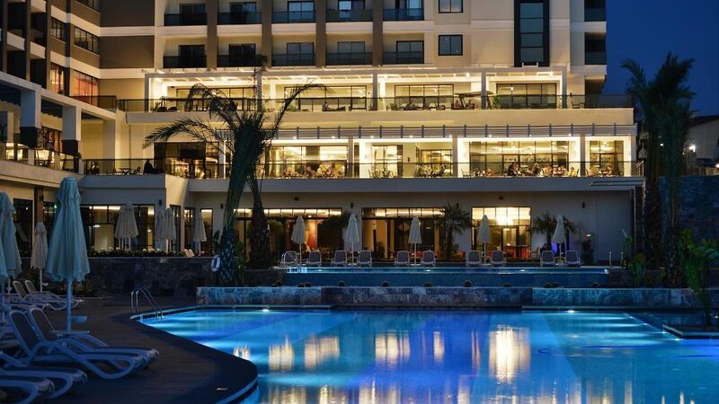 Seaden Valentine Resort & Spa