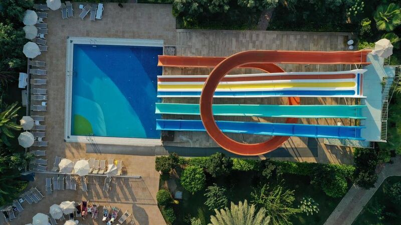 Seaden Sea World Resort & Spa