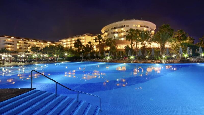 Seaden Sea World Resort & Spa