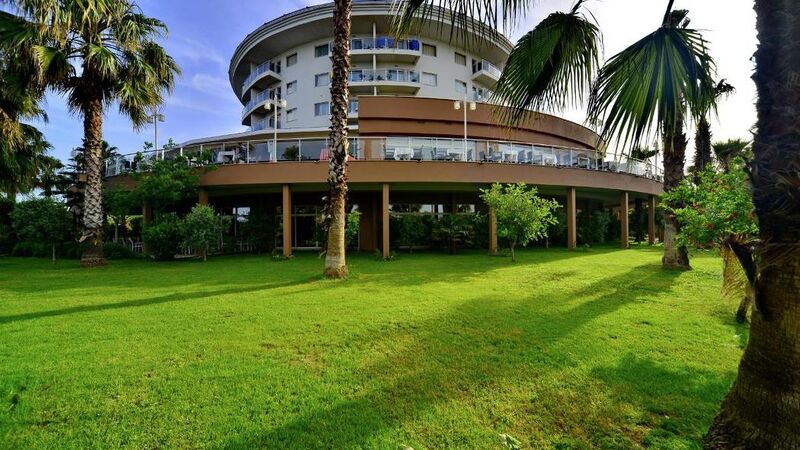 Seaden Sea World Resort & Spa