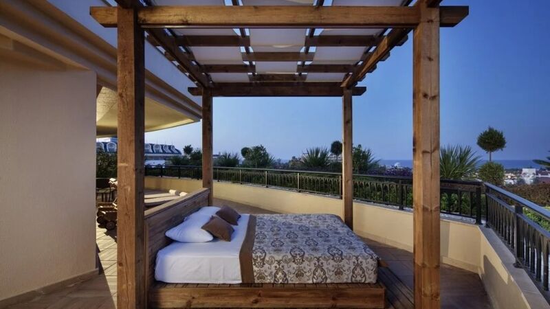 Crystal Sunset Hotel