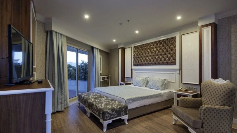 Crystal Sunset Hotel