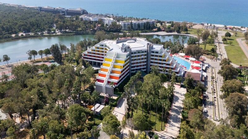 Megasaray Resort Side 