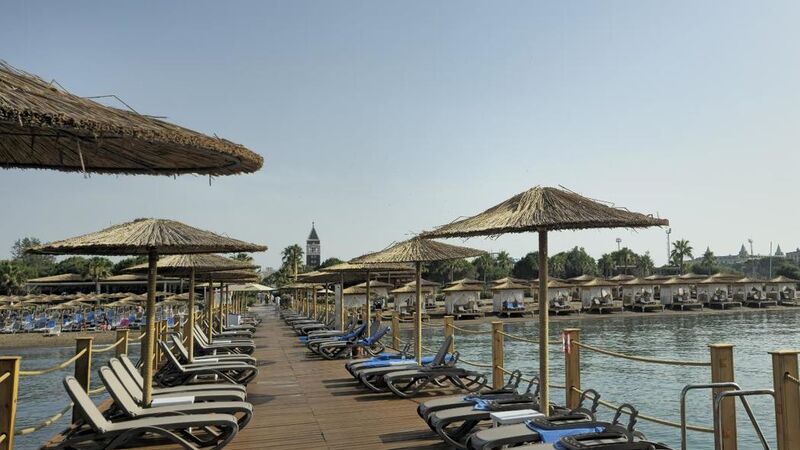 Venezia Palace Deluxe Hotel