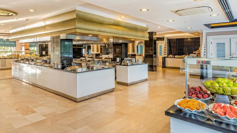 Serenis Hotel