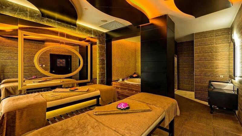 Serenis Hotel