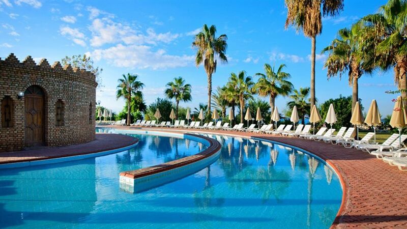 MC Beach Park Resort & Spa