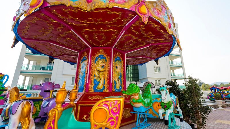 Modern Saraylar Luxury Hotel