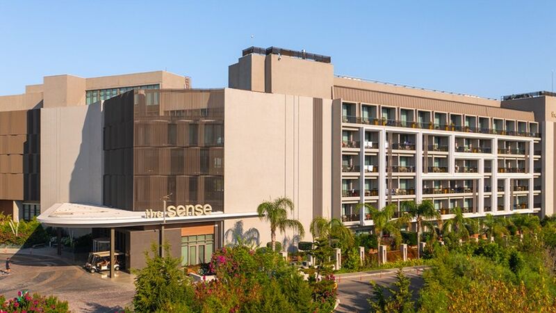 The Sense De Luxe Hotel