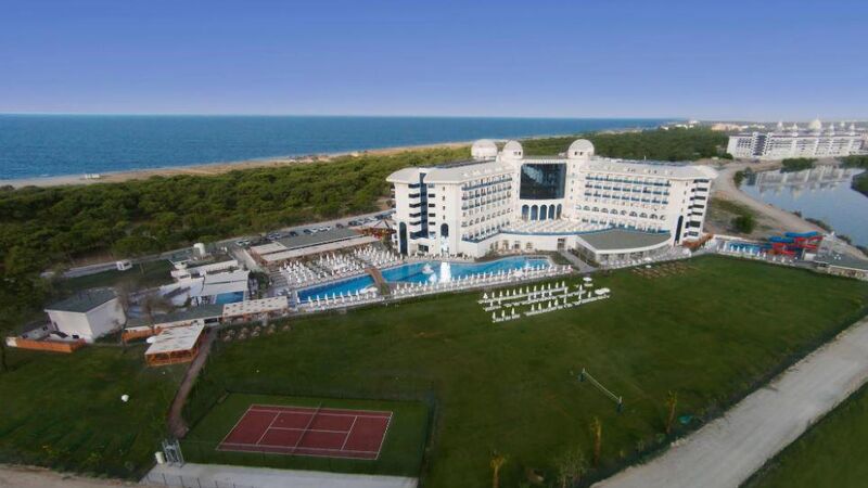 Water Side Resort & Spa