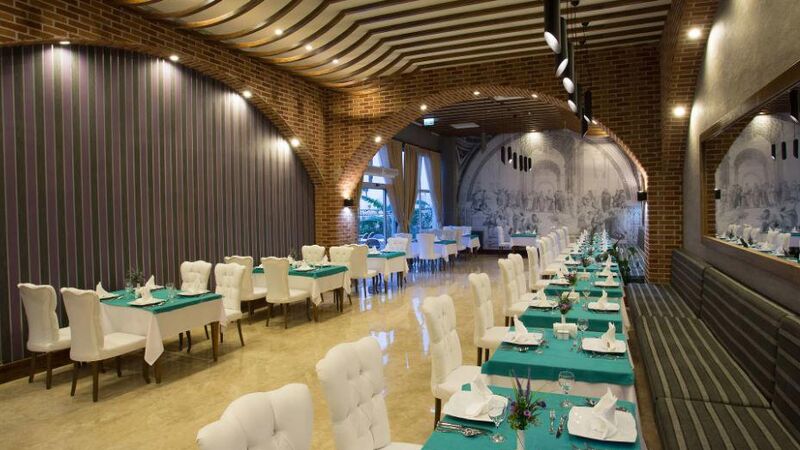 Water Side Resort & Spa