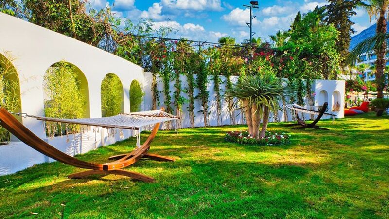 Rose Garden Premium Hotel