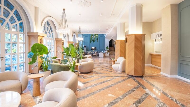 Rose Garden Premium Hotel