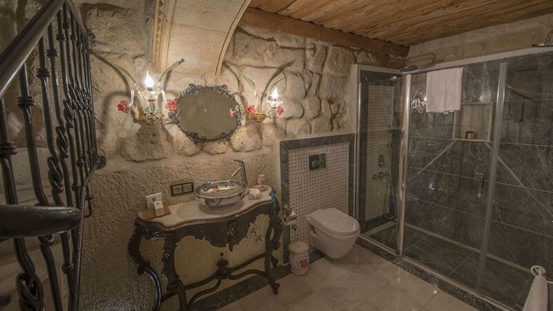 Elika Cave Suites Hotel & SPA