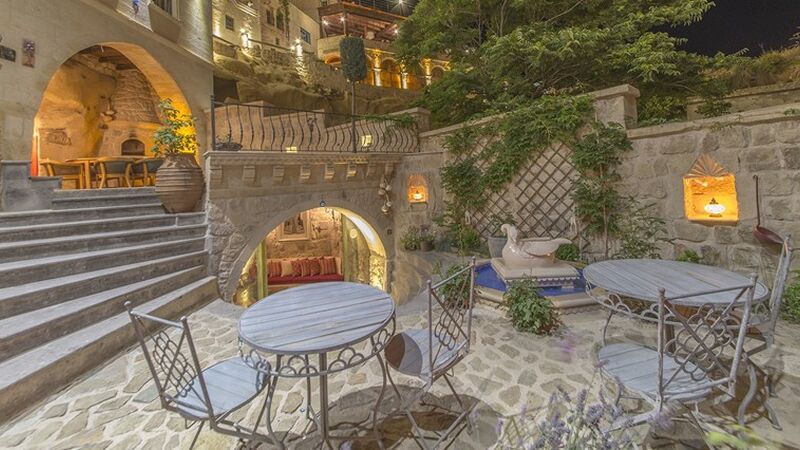 Elika Cave Suites Hotel & SPA