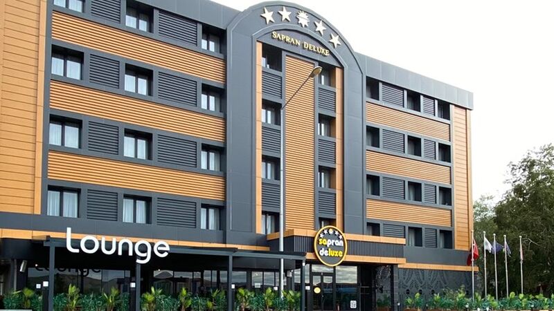 Sapran Deluxe Hotel