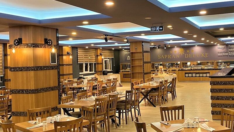 Sapran Deluxe Hotel