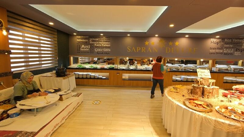 Sapran Deluxe Hotel
