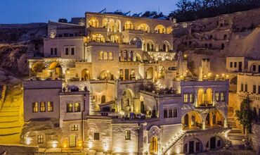 Nino Cave Suites