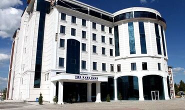 The Karspark Hotel