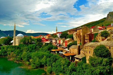 Diyarbakır Çıkışlı Kosovalı Büyük Balkan Air Albania İle Extra Turlar ve Akşam Yemekleri Dahil (OHD-SHK)