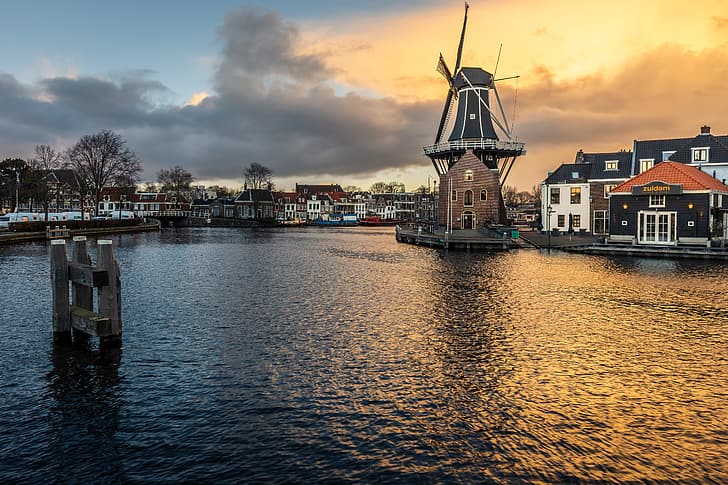 HOLLANDA TURLARI