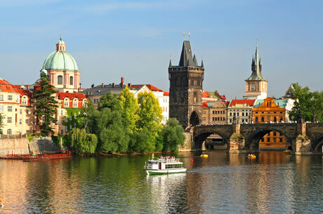 Prag Turu Türk Havayolları ile 3 Gece 4 Gün FIT