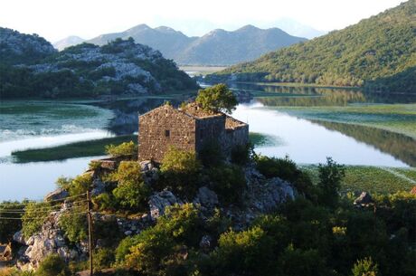 Budva Rüyası Turu Air Mentenegro Havayolları İle 4 Gece 5 Gün TGD-TGD PC001
