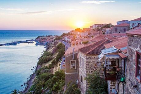 İzmir Alsancak Hareketli Midilli Adası Turu 2 Gece 3 Gün IT001