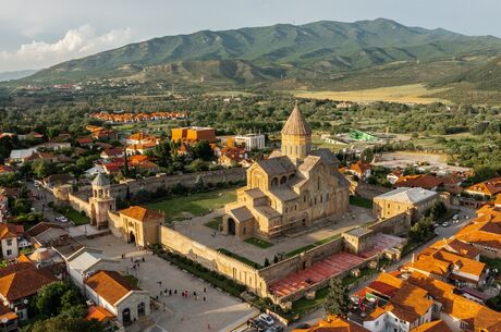 Kars & Tiflis & Kutaisi & Rize Turu | Kafkasların Kalbine Yolculuk