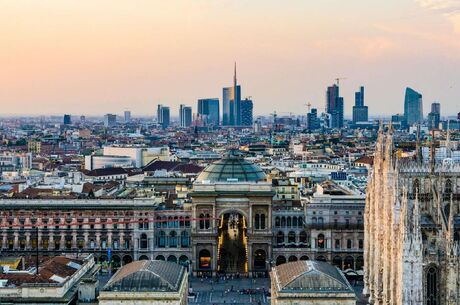 Milano & Nice & Marsilya Turu Pegasus Havayolları ile 5 Gece 6 Gün (BGY-MRS) TT001