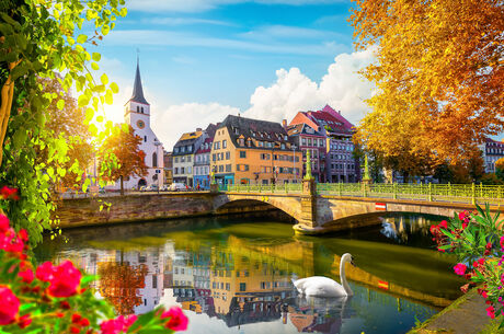 Fenomen Nürnberg Ve Alsace İle Noel Pazarları Turu Türk havayolları ile 4 gece 5 Gün Sabah Gidiş Öğlen  Dönüş FRA-STR IS001 