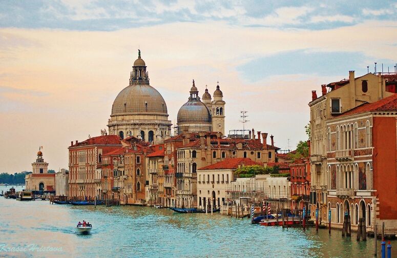 Motto İtalya Turu Pegasus Havayolları ile 7 Gece (BLQ-BLQ) Kasım-Aralık IS001