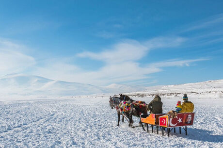 Ankara Çıkışlı Turistik Doğu Ekspresi Turu ( Trenle Gidiş – Uçakla Dönüş )