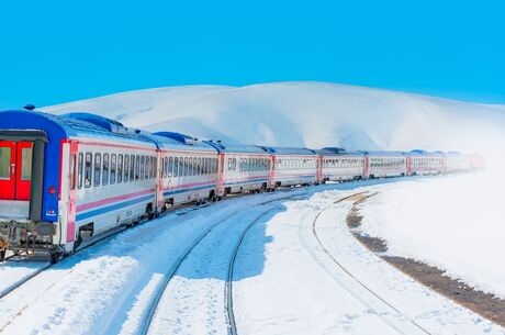 Ankara Çıkışlı Turistik Doğu Ekspresi Turu ( Trenle Gidiş – Uçakla Dönüş )