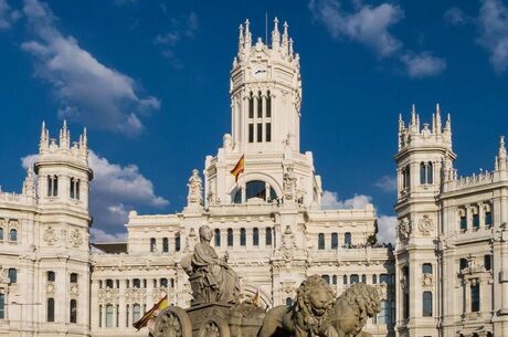 İSPANYA VE ENDÜLÜS İKONLARI TURU Pegasus Havayolları ile 7 gece Sevilla Gidiş – Madrid Dönüş