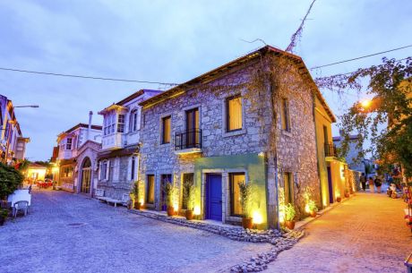 15. Alaçatı Ot Festivali ve Egenin Saklı Köyleri Turu | 1 Gece Otel Konaklamalı