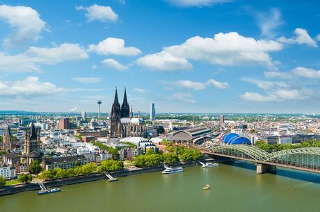 Sömestir Özel Benelüx & Paris & Köln Turu Pegasus Havayolları ile 7 Gece 8 Gün (CGN-CGN) IS001